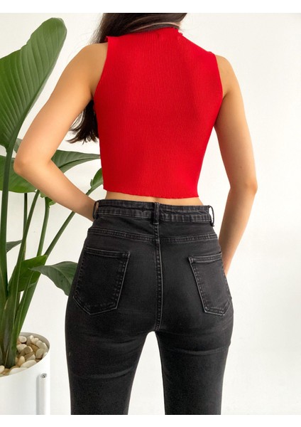 Zincir Detaylı Esnek Kumaş Crop/bluz fiyatları