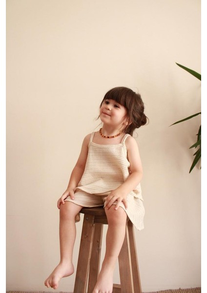 Bej Çizgili Volanlı Kız Askılı ve Şort Takım fiyatları