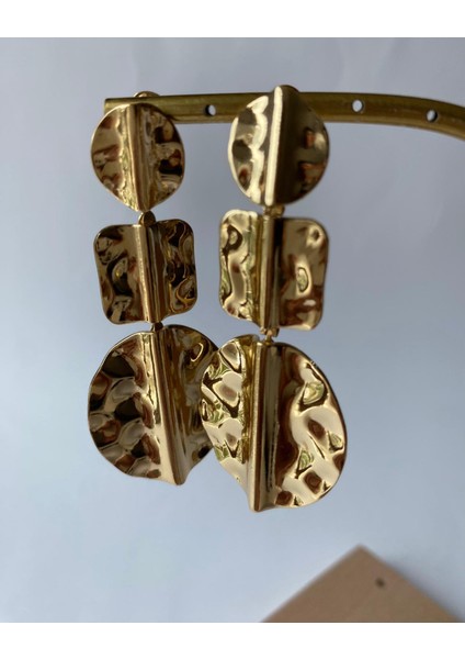 Ezme Plaka Sallantılı Altın Renk Küpe fiyatları