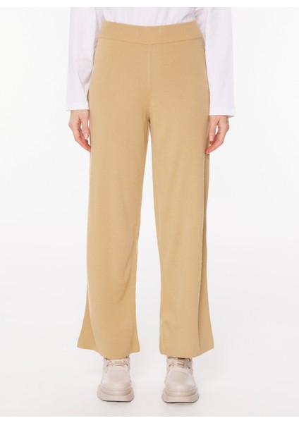 Lastikli Bel Geniş Fit Bej Kadın Pantolon Cm-Melonı modelleri