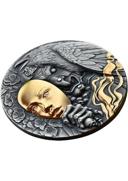 Maskenin Ardındaki Cadı Gümüş Sikke Coin