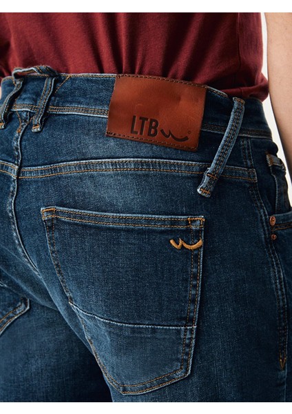 Lance Dar Kesim Jean Bermuda indirimleri