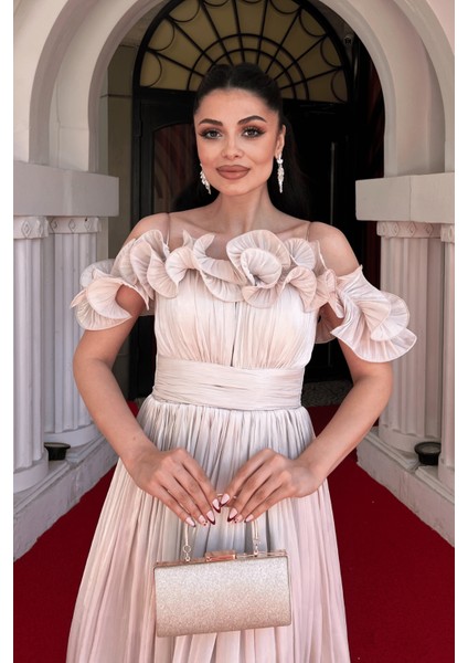 Şifon Kumaş Volan Detaylı Midi Elbise - Bej fırsatları