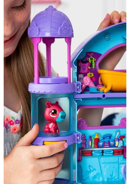 Minişlerin Renkli Dünyası: Littlest Pet Shop Delüks Oyun Seti ile Tanışın! indirimleri