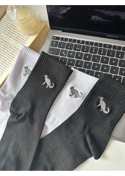 Dinazor T-Rex Nakışlı 2 Çift Siyah ve Beyaz Eğlenceli Yazlık Kışlık Pamuklu Unisex Çorap Seti fırsatları