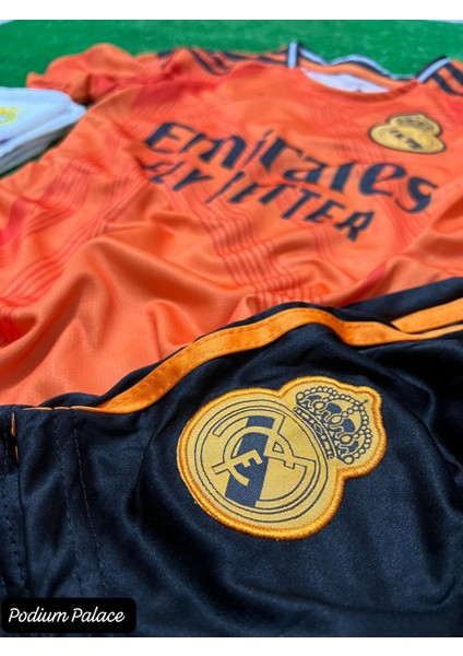 2025/26 Real Madrid Yeni Sezon Jude B.e.ll.i.n.g.h.a.m Iç Saha Çocuk Forması 4'lü SET(TURUNCU)ZYN266