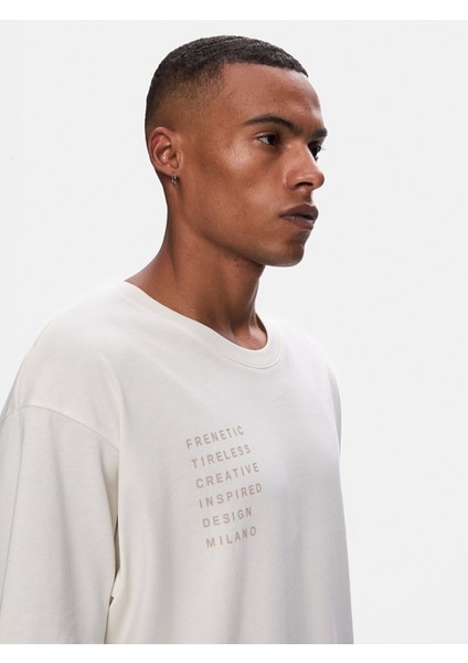 Sıfır Yaka Kısa Kol Relaxed Lila T-Shırt fırsatları