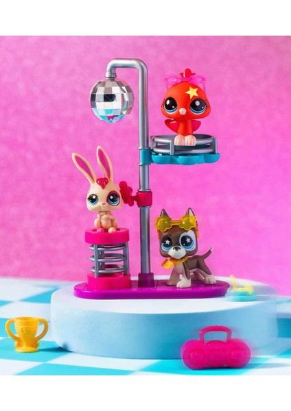Disko Topu Dönüyor: Littlest Pet Shop Minişler Disko Oyun Seti Sahneyi Sallıyor! fırsatları