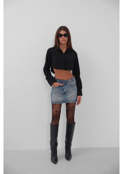 Manşet Detay Crop Siyah Gömlek