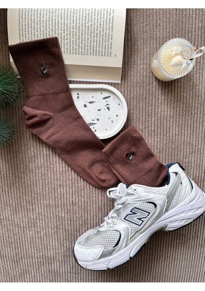 Kahve Detay Nakışlı Yazlık Kışlık Casual 4 Çift Çorap Seti