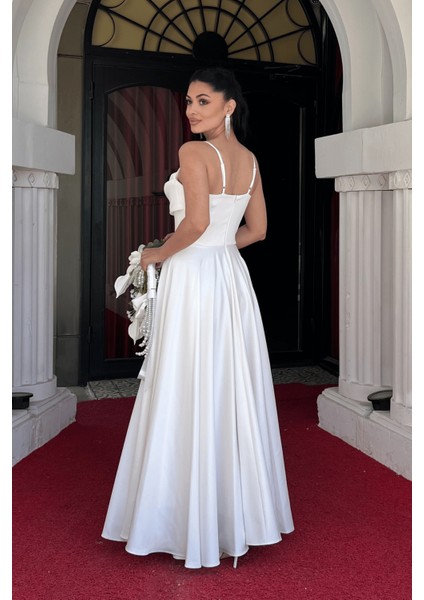 Saten Kumaş Balen Detaylı Degaje Yaka Elbise - Beyaz indirimleri