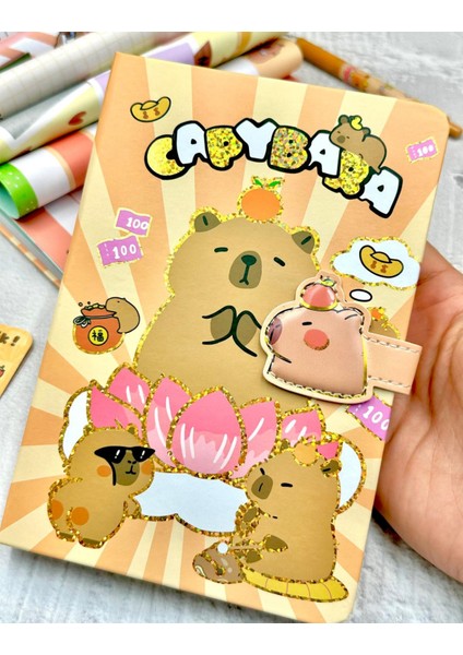 Capybara Lotus Bahçesi Mıknatıslı Özel Tasarım Defter modelleri