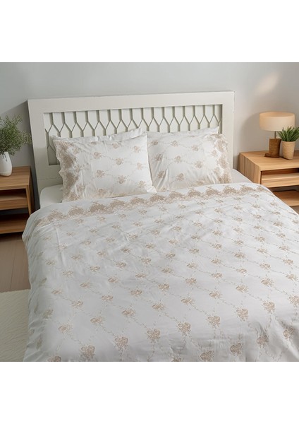 Iris Işlemeli Pamuk Saten Çift Kişilik 6 Parça Nevresim Takımı