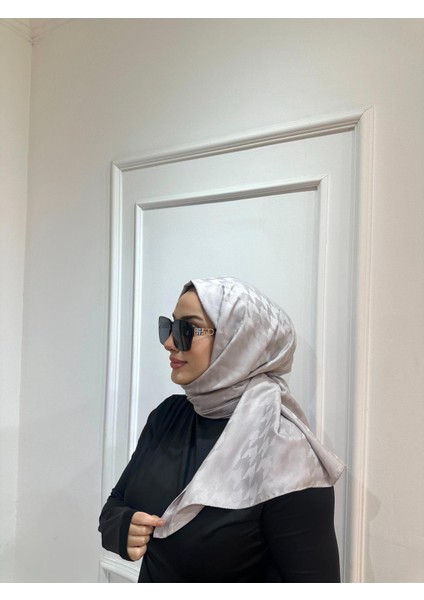 Jakarlı Kazayağı Şal