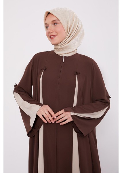 Kahve Şerit Kesim Detaylı Ferace modelleri