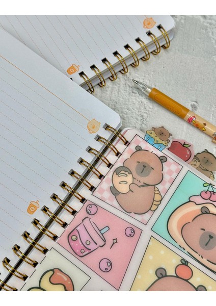 Capybara Kapibara A5 Ayraçlı Hologram Kapak Spiralli Defter 120 Yaprak Çizgili fiyatları