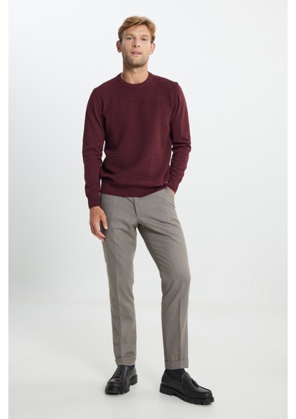 Pamuklu Standart Fit Normal Kesim Bisiklet Yaka Jakarlı Triko Kazak fiyatları