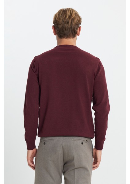 Pamuklu Standart Fit Normal Kesim Bisiklet Yaka Jakarlı Triko Kazak indirimleri