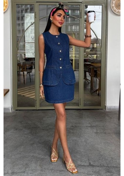 Kolsuz Yelekli Mini Etekli Denim Takım 10164
