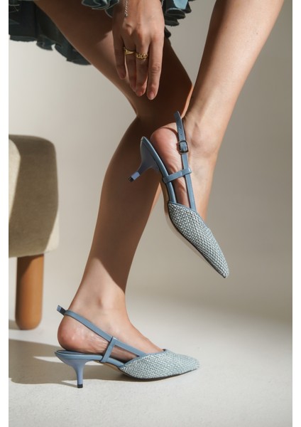 Ange Hasır Sivri Burunlu Orta Topuklu Arkası Bantlı Kadın Ayakkabı