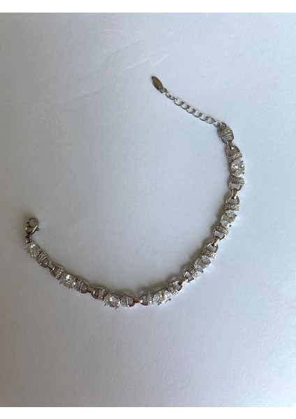 Xuping Damla Figürlü Aralıklı Zirkon Taşlı Silver Bileklik