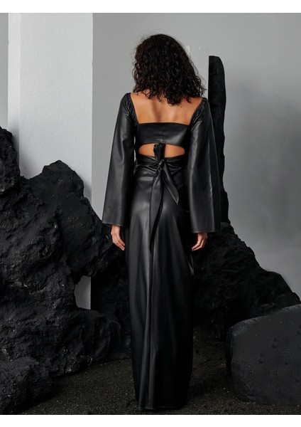 2 Parçalı Önü Bağlamalı Dekolteli Uzun Vegan Deri Elbise - Siyah modelleri