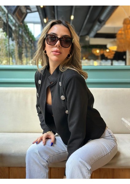 Kadın Uzun Kollu Hakim Yaka Yanlardan Düğmeli Kısa Süet Ceket