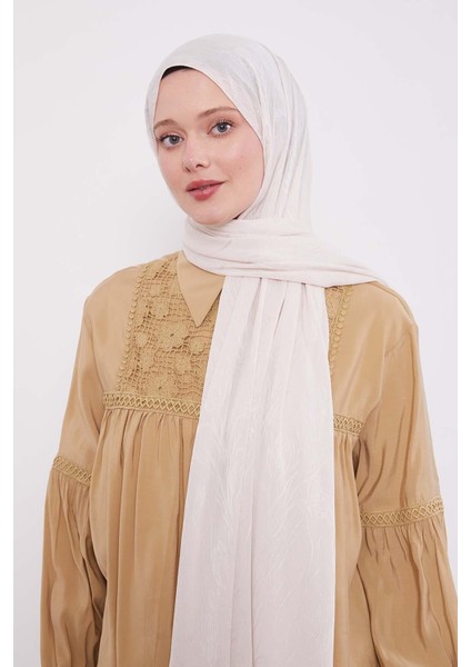Krem Soyut Lale Desen Jakar Capri Şal modelleri