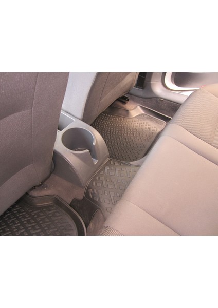 Volkswagen Golf 5 3D Siyah Havuzlu Paspas 2003 ve 2008 fırsatları