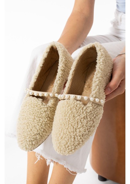 Kadın Bej Yün İncili Kışlık Babet Ev ve Dış Mekan Ayakkabısı