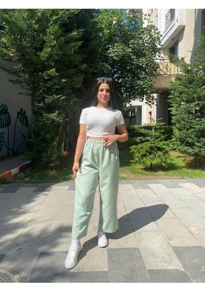 Kadın Beli Lastikli Bol Pantolon