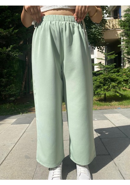 Kadın Beli Lastikli Bol Pantolon