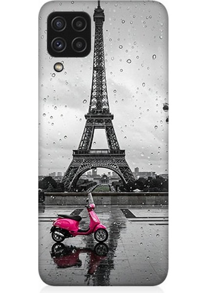 Samsung Galaxy A22 Uyumlu Yağmurda Eyfel ve Scooter Desenli Silikon Kılıf