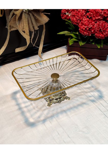 Seçkinev Altınlar 4 Parça Döküm Ayaklı Masa Sunum Tabağı Set (Gold)