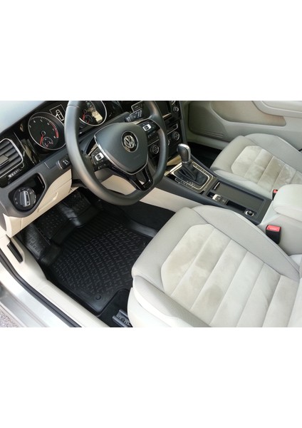 Volkswagen Golf 7 3D Siyah Havuzlu Paspas 2012 ve 2021 modelleri