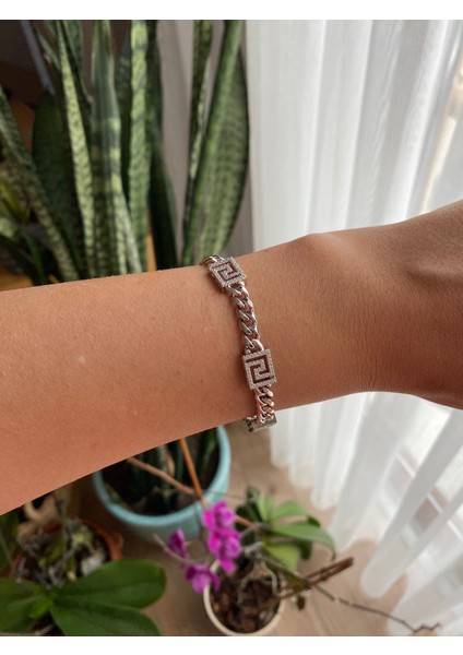 Xuping Kare Labirent Zirkon Taşlı Silver Bileklik