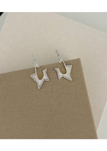 Beyaz Yıldız Küpe