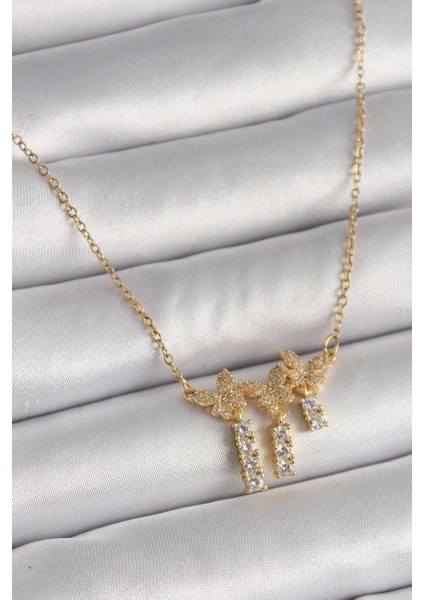 Gold Taş Detaylı Kelebek Kolye