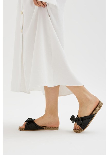 Siyah Fiyonk Kadın Terlik Kaymaz Taban Plaj ve Havuz Kullanımı İçin modelleri