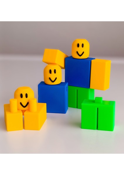 Roblox Noob Figür (Hareketli Parçalar-Tak-Çıkar)
