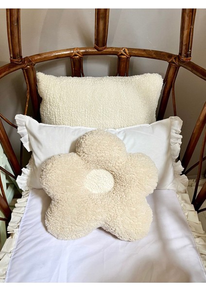 Teddy Peluş Papatya Yastık Ortası Beyaz