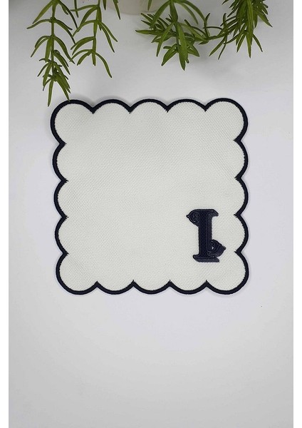 I Harfi Minimal Monogramlı Siyah Nakış Kenarlı Beyaz Kokteyl Peçetesi 1 Adet