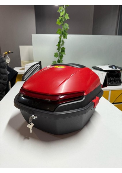 Motosiklet Arka Çanta 33 Lt Siyah