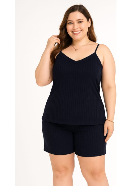 Kadın Büyük Beden Ip Askılı Bluz ve Şortlu Alt Üst Pijama Takımı