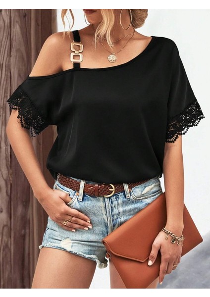 Kadın Tek Omuzu Askılı Kısa Kollu Toka Detaylı Dantelli Viskon Bluz