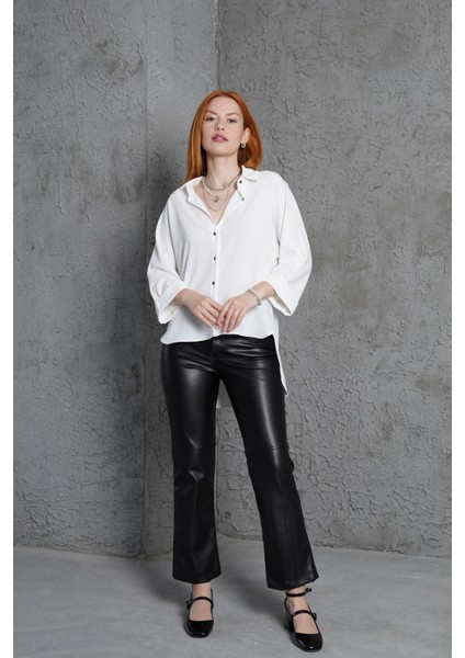 Kol Katlama Detaylı Beyaz Gömlek