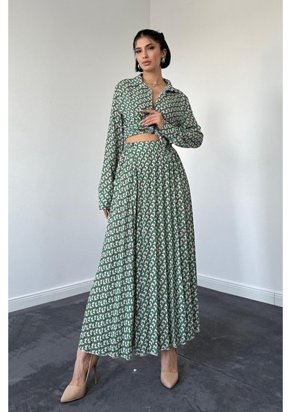 Desenli Viskon Gömlek ve Etek Takım - Yeşil