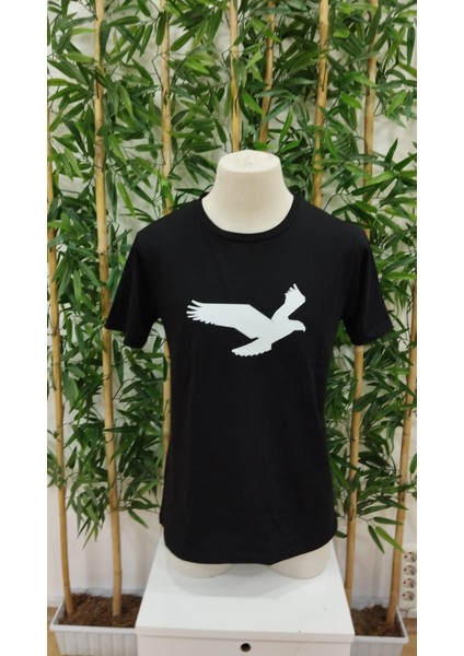 Erkek Kartal Baskılı Süprem T-Shirt fırsatları
