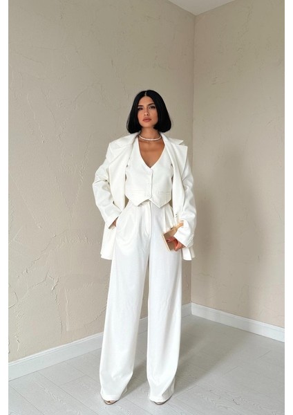 Ekru Klas Ceket ve Yelek ve Pantolon Takım