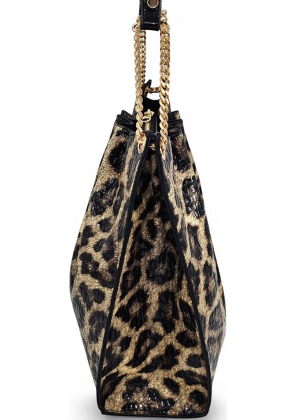 Siyah Rugan Baskılı Leopar Desenli Zincir Detaylı Pileli Kadın Omuz Çantası fırsatları